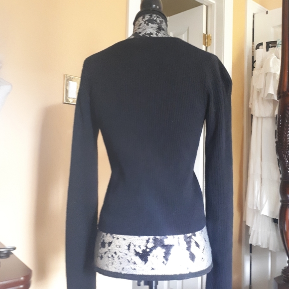 Vintage Armani sweater - Picture 8 of 10